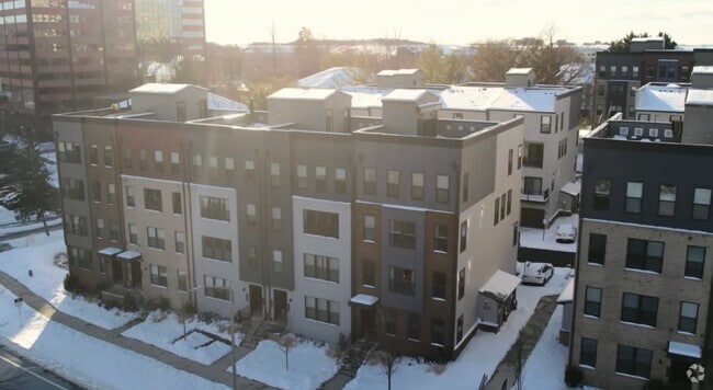 Building Photo - 4136 Legato Rd Rental