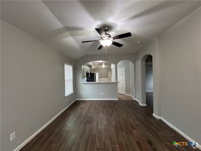 Building Photo - 513 Melody Wind Rental