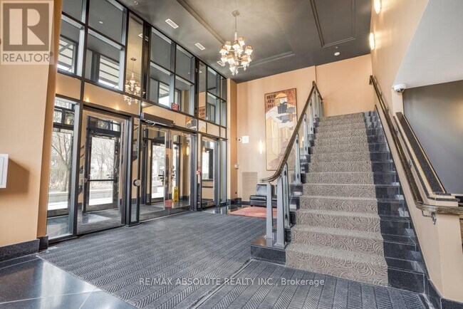 Photo - 245 Kent St Unit 508