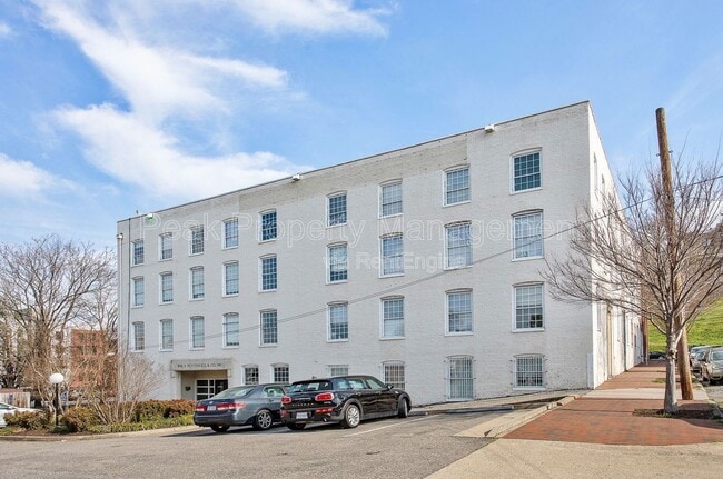 Photo - Poythress Apartments