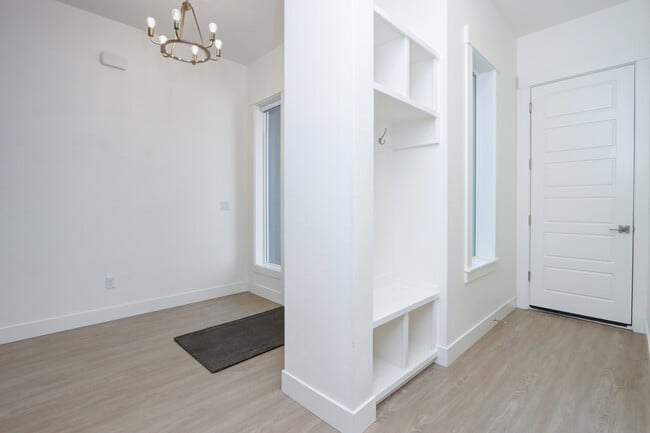 Photo - 12090 W Endsley St