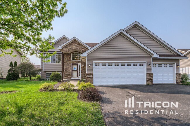 Photo - 783 Harrison Dr House