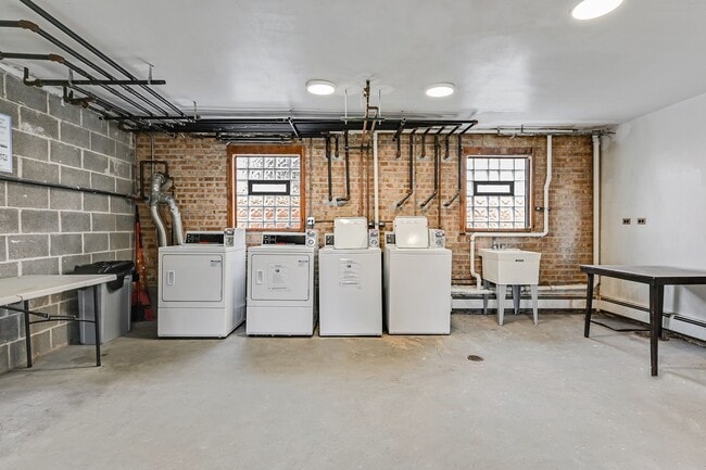 Photo - Beverly's Best! Unit 10351-3