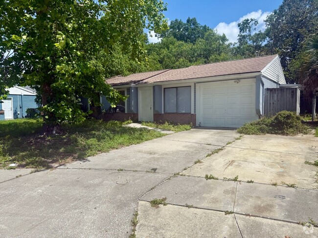 Building Photo - 3/2 in Port Richey! Rental