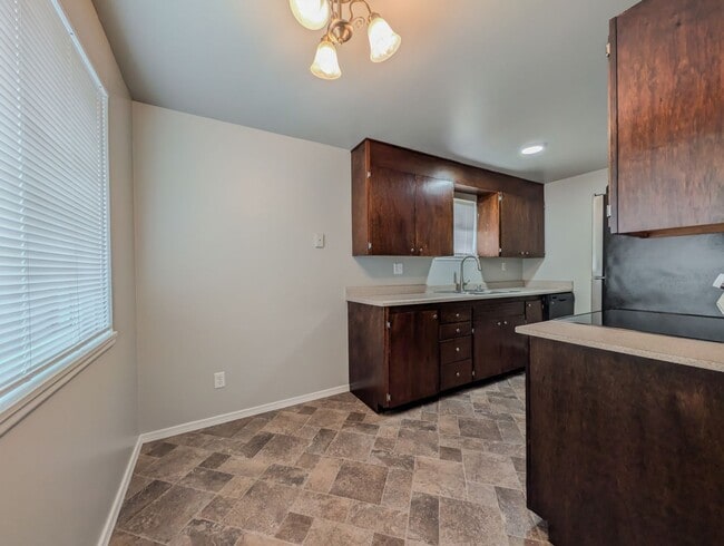 Photo - 710 Dexter Ave Unit 3