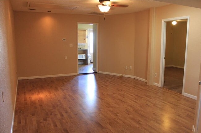 Photo - 6 Fairview Dr