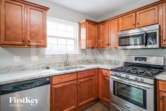 Photo - 4110 Edgeview Dr