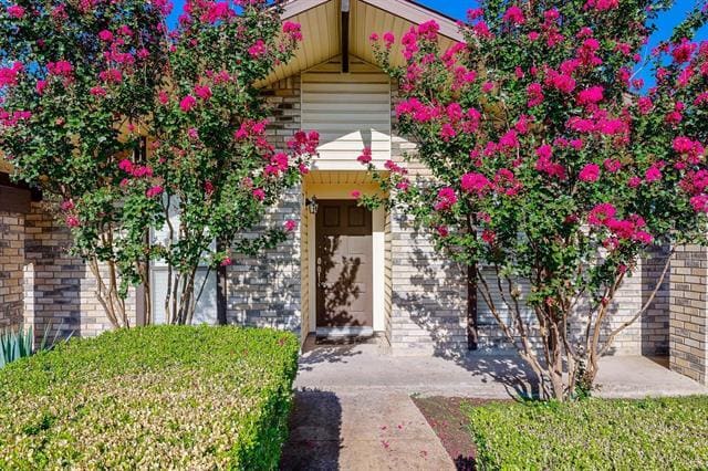 Photo - 3017 Rockett Dr