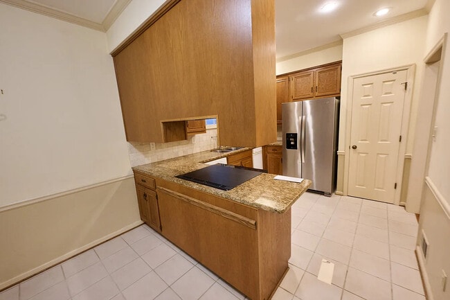 Photo - 14 Prescott Walk NE