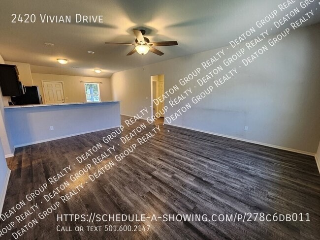 Building Photo - 2420 Vivian Dr Rental