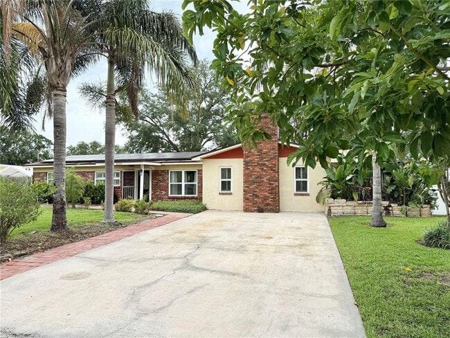 Building Photo - 2523 Krueger Ln
