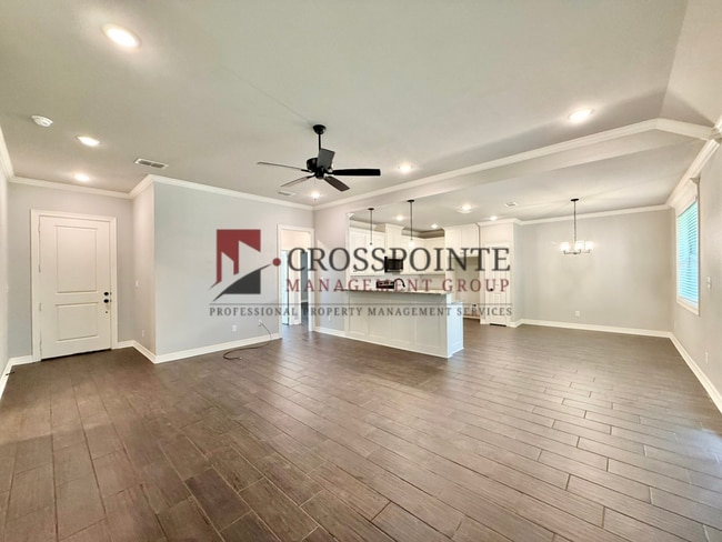 Photo - 109 Rose Row Ln