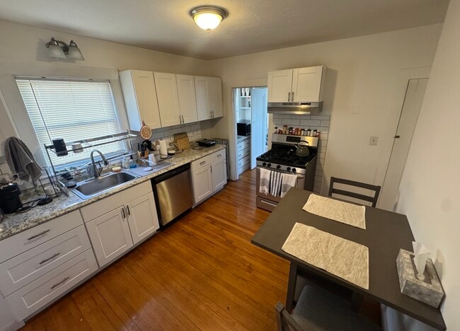 Photo - 21 Main St Unit 3