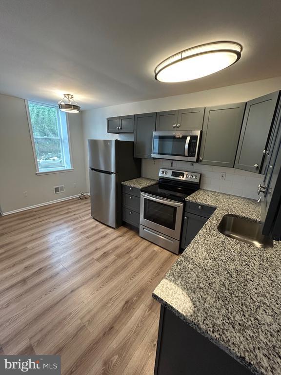 Photo - 521 S Wolfe St