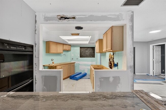 Photo - 260 13th St N