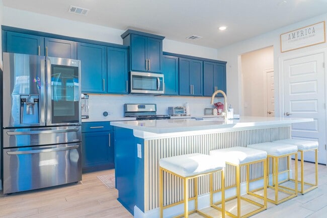 Photo - 8600 Cottage Rose Dr