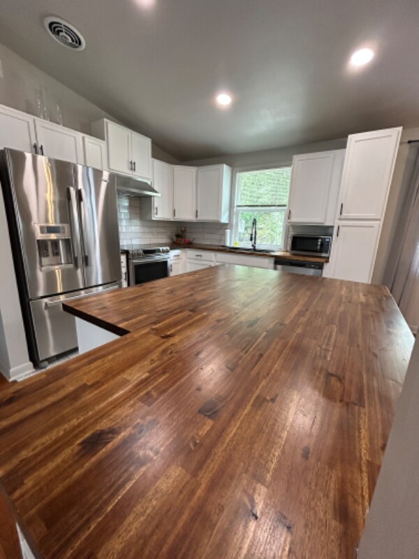 Photo - 7424 Roslyn Rd