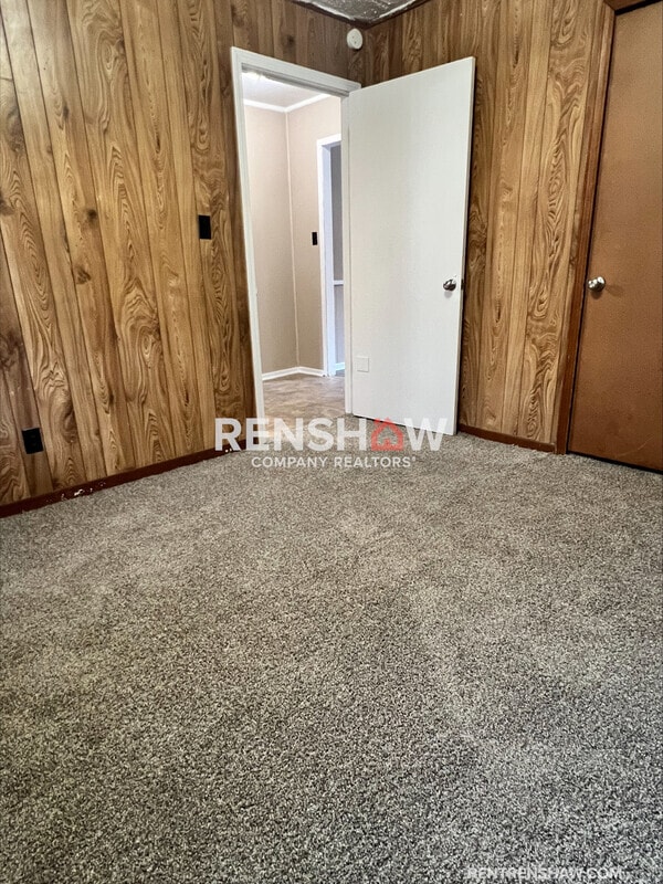 Photo - 322 Kist Ave