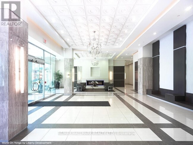 Photo - 7171 Yonge St Unit PH301