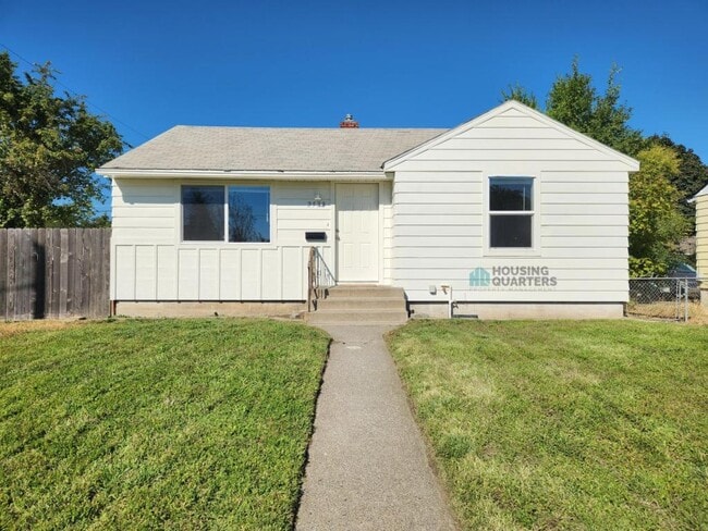 Building Photo - 2528 W Wabash Ave