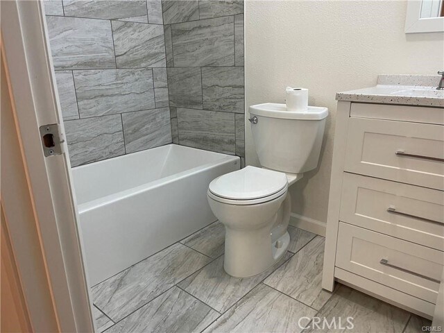 Photo - 1629 Cherry Ave Unidad 105