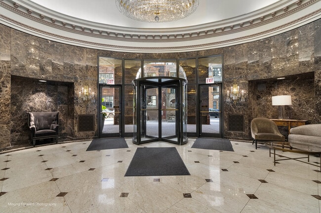 Photo - 10 E Ontario St Unit 4806