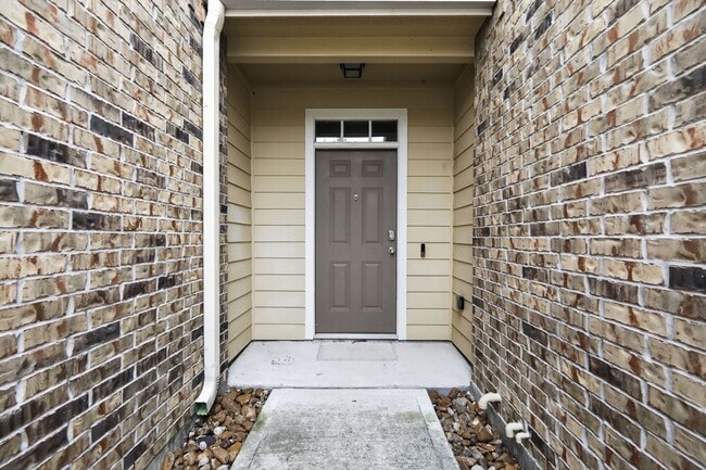 Photo - 17019 Wilthorne Gardens Ct