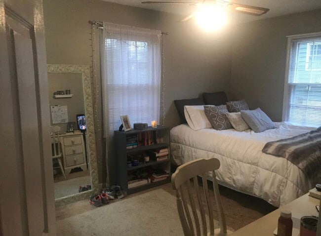 Photo - 133 Sterling Dr
