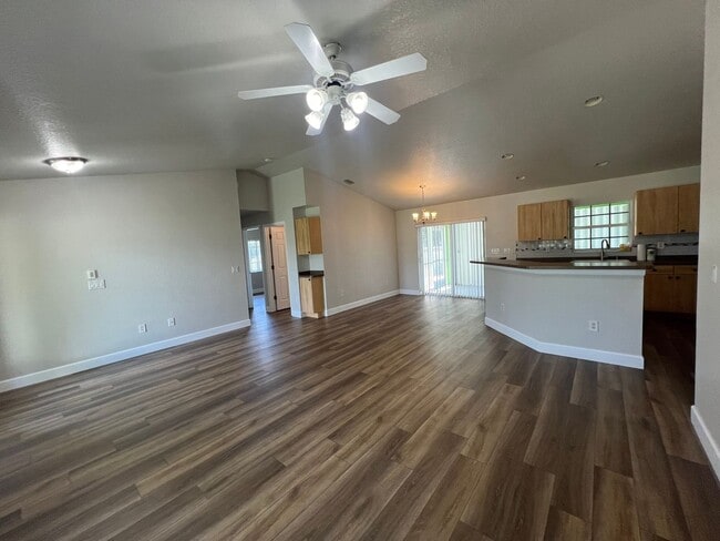 Photo - ($2,195) * ANNUAL ** Pool ** 3 Bed / 2 Bat...