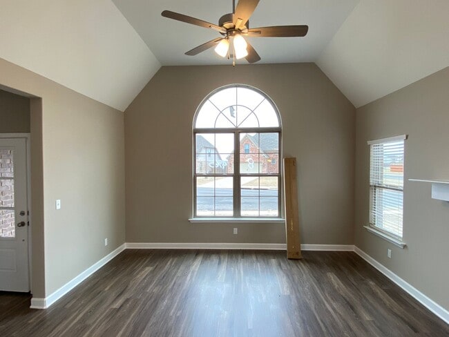 Photo - A NEW HOME MADE FOR YOU!