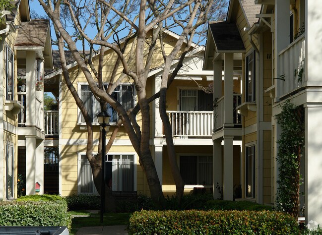 Photo - Cottage Gardens Apartments