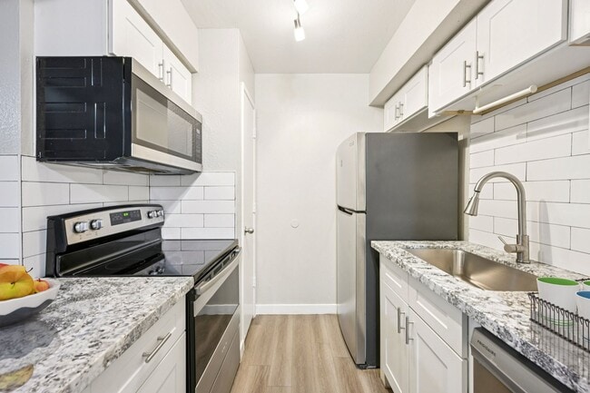 Photo - Jade Ridge Apartments