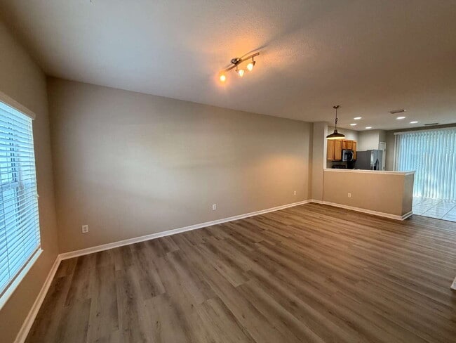 Photo - NEWLY UPGRADED 2BD/2.5 BATH TOWNHOME IN THE EXCLUSIVE WYNCHASE COMMUNITY!!