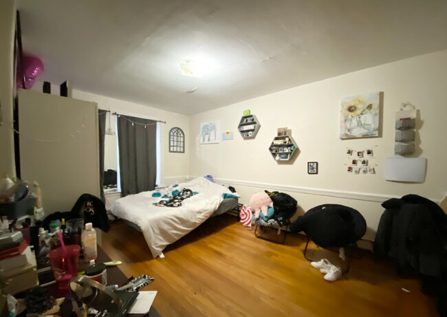 Photo - 1524 Tremont St Unit 3