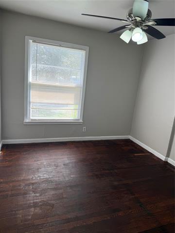 Photo - 714 Westway St