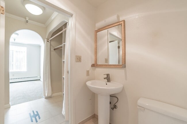 Photo - Park Glenview Apartments- Boutique Senior ...