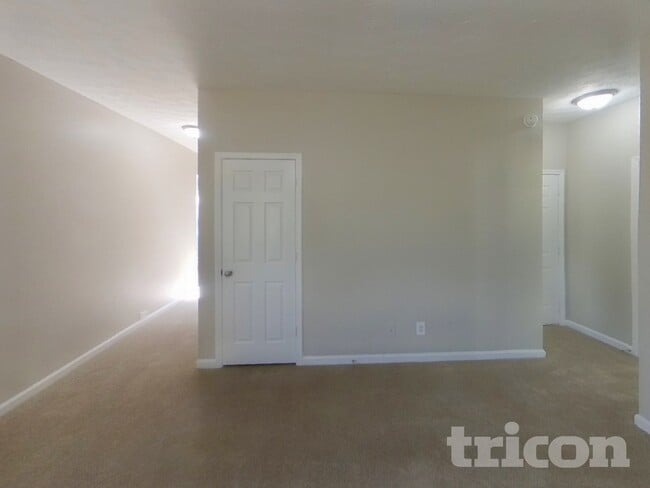 Photo - 3605 Cape Ln