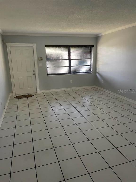 Photo - 4704 SW 136th Pl