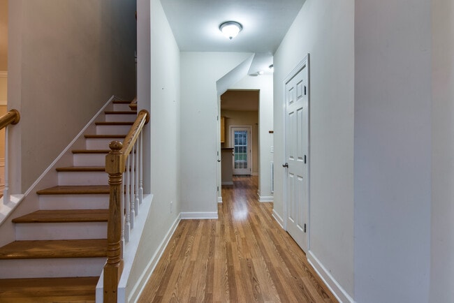 Photo - **ESTABLISHED NEIGHBORHOOD, AMAZING LOCATION**