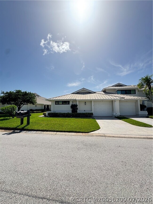 Photo - 5639 SE Foxcross Pl