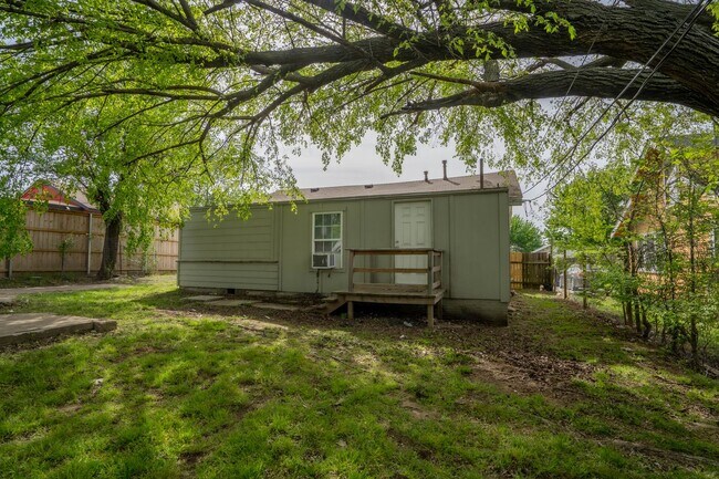 Photo - 3 Bed 1 Bath in Tulsa! PRICE DROP!