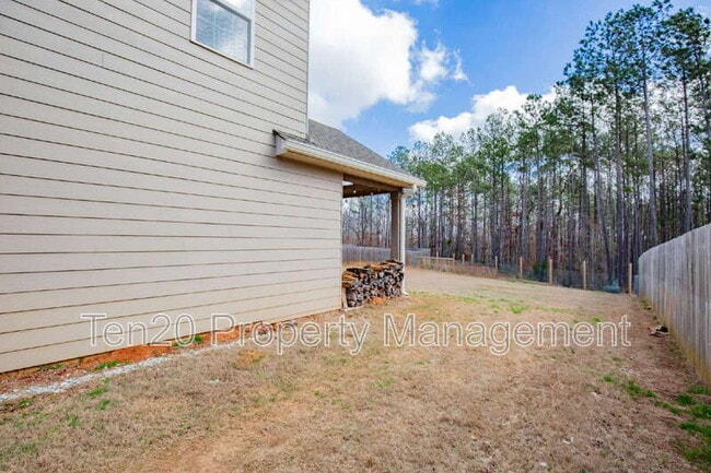 Photo - 122 Cedar Wy