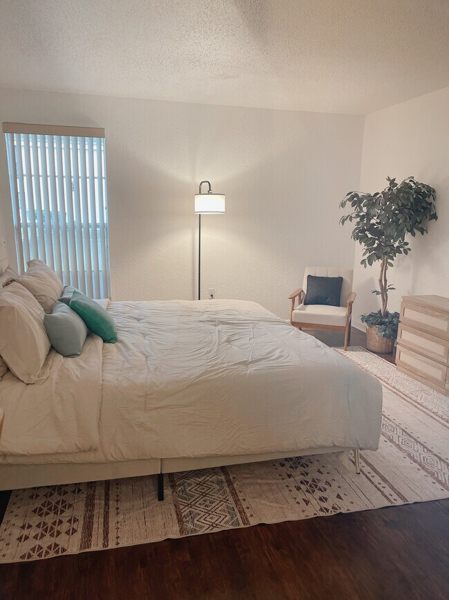 Photo - 654 Haven Pl Unidad 654