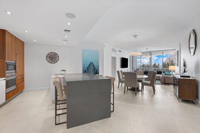 Photo - 701 S Fort Lauderdale Beach Blvd Unidad 503