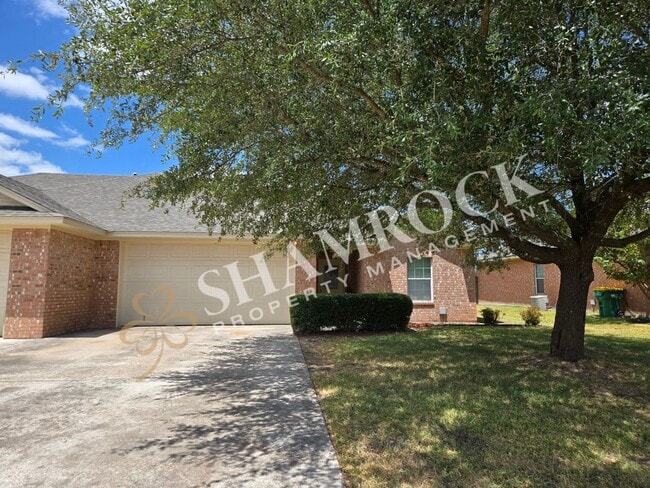 Building Photo - 3057 Clydesdale Way