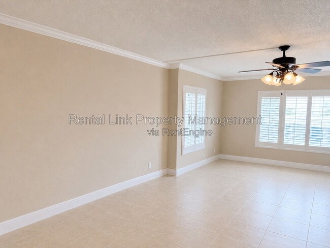 Photo - 2264 Winkler Ave Unit 202
