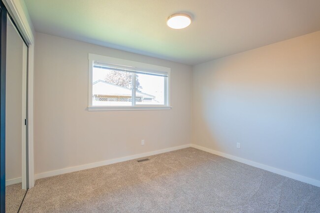 Photo - Newly Remodeled Large 2 Bedroom!
