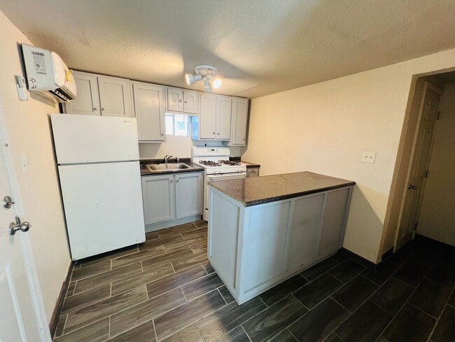 Photo - 7182 Ponce Dr Unit B