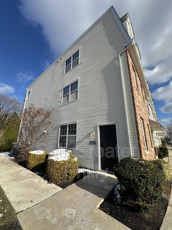 Photo - 4471 Driftwood Dr