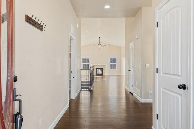 Photo - 7563 Bigtooth Maple Dr